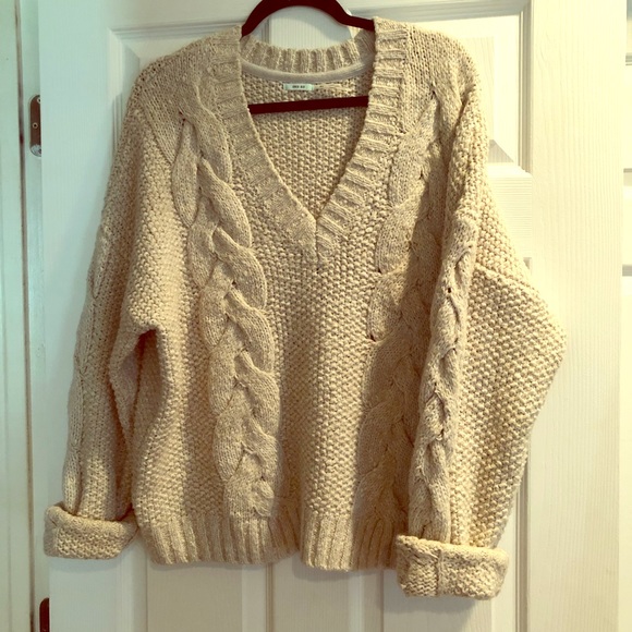 Urban Outfitters Sweaters - Chunky Cable Knit Grandpa sweater Urban Outfitters Sweaters - Chunky Cable Knit Grandpa sweater